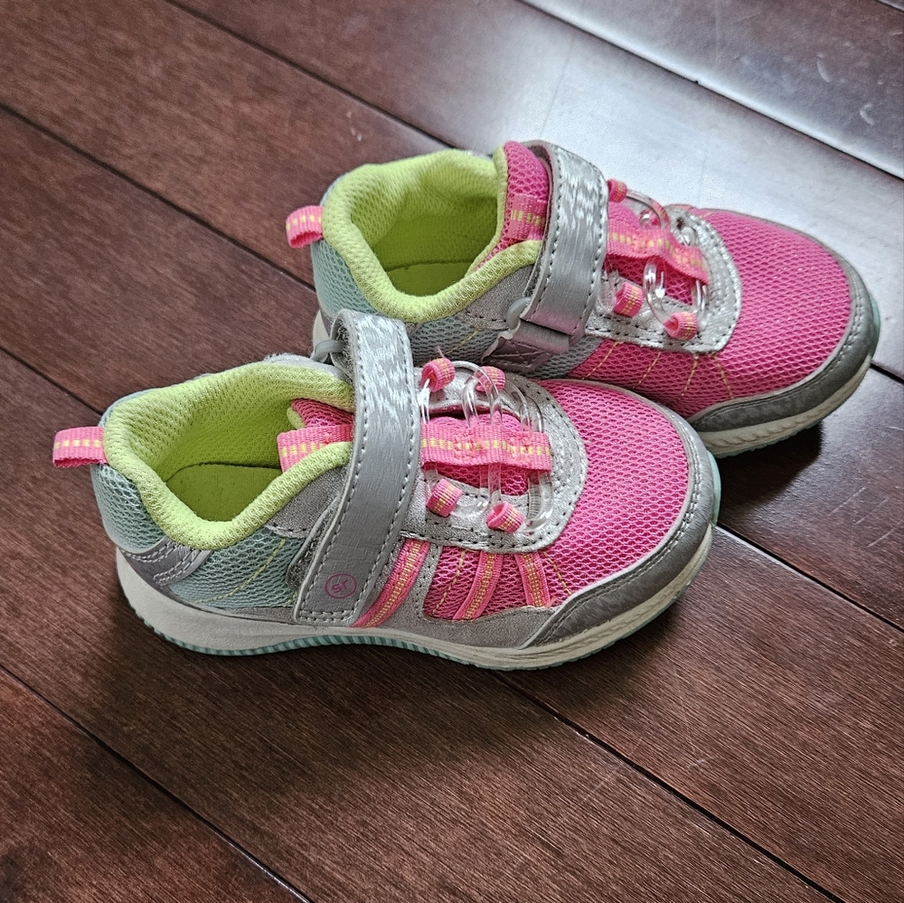 Stride Rite Light Up Toddler Tennis Shoes